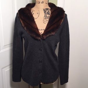 Lovely Ralph Lauren fur collar merino wool sweater
